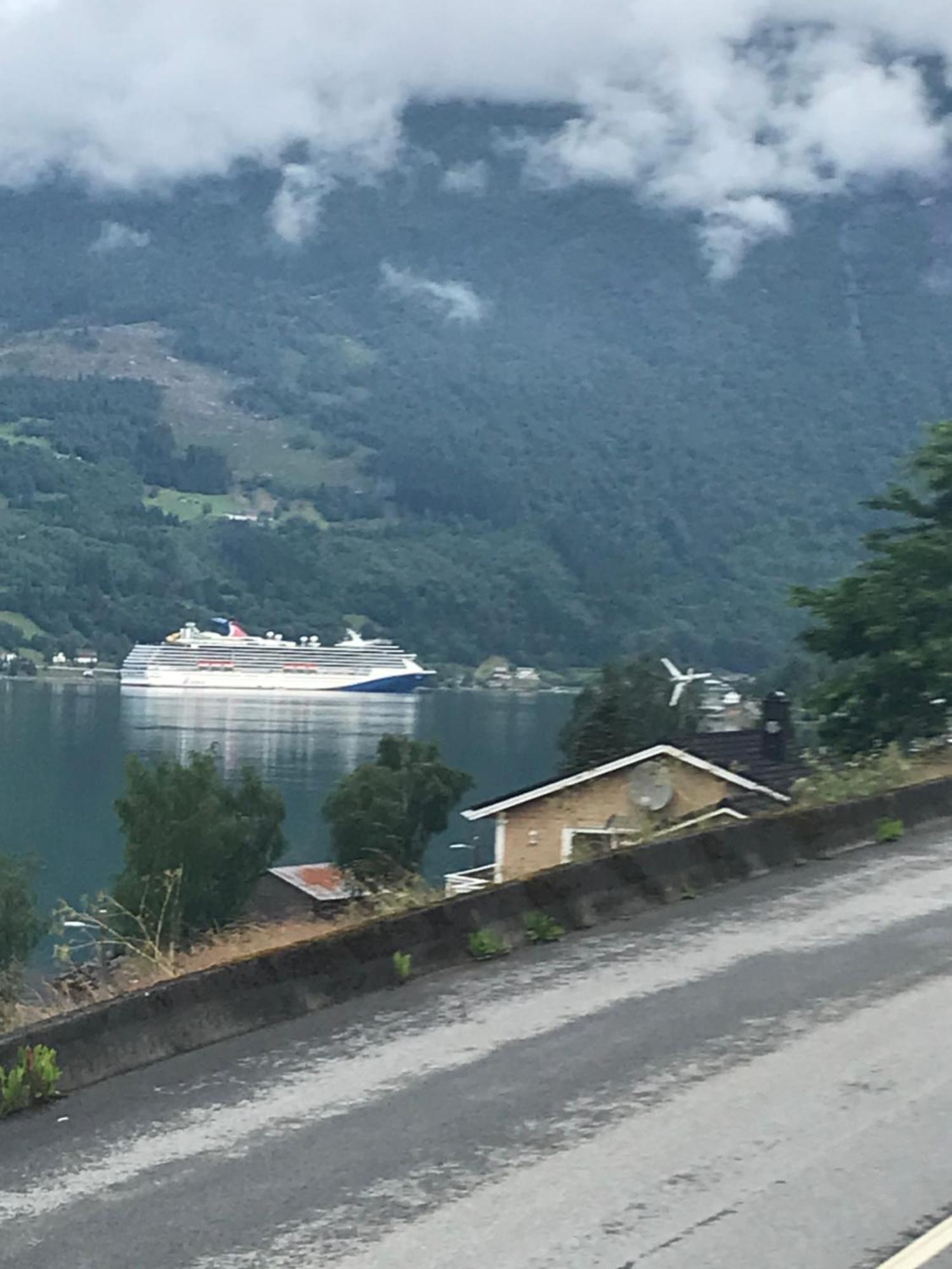 Апартаменты Panorama Fjord Олден Экстерьер фото